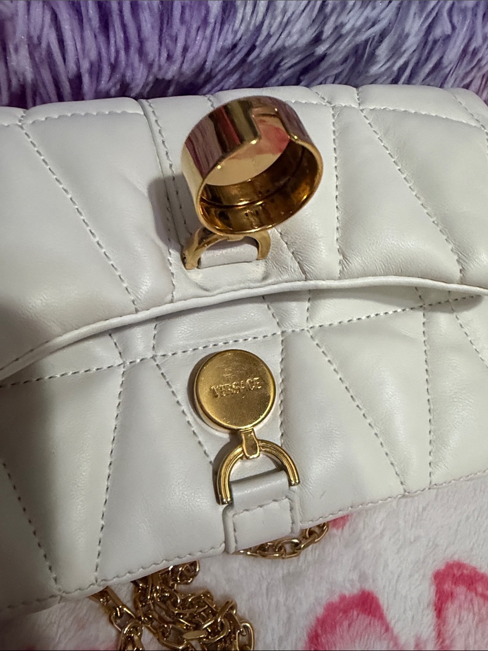 Versace White Quilted Crossbody Bag with Gold Chain - Picture 7 of 14